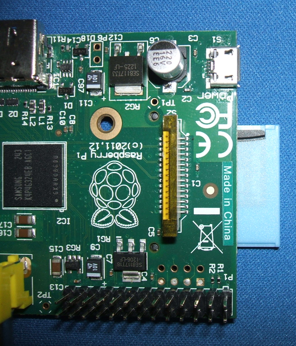 Extra image of microSD to short SD adaptor for the Raspberry Pi
